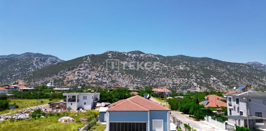 3 dormitorios Villa en Dosemealti, Turkey No. 127844