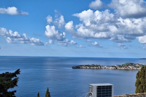 2 bedrooms House in Corfu, Greece No. 108902 2