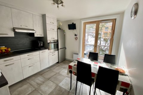 2 chambres Appartement à Savoie, France No. 99511 3