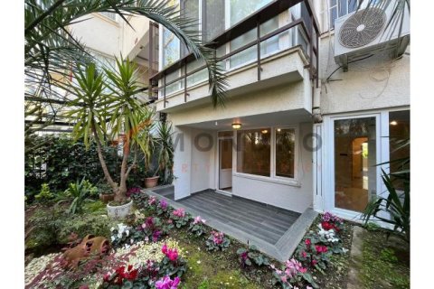 2 dormitorios Apartment en Kadikoy, Turkey No. 124952