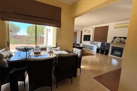 3 dormitorios House en Monagroulli, Cyprus No. 63380 4