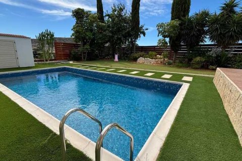 3 dormitorios House en Monagroulli, Cyprus No. 63380 6