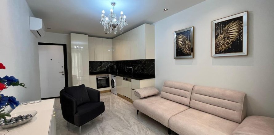 Квартира с 3 комнатами в Оба, Турция №125875