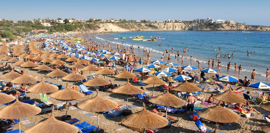 3 rooms Villa in Paphos, Cyprus No. 105228