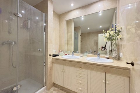 Недвижимость с 4 спальнями в Tay Giang, Вьетнам №83948 14