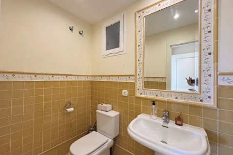 Недвижимость с 4 спальнями в Tay Giang, Вьетнам №83948 8