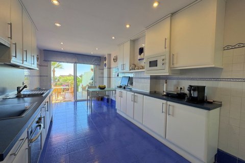 Недвижимость с 4 спальнями в Tay Giang, Вьетнам №83948 28