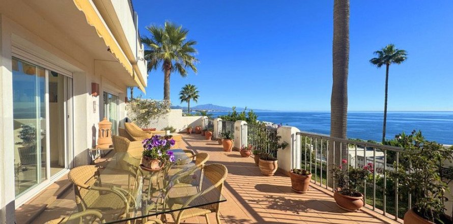 4 dormitorios Duplex en Casares, Spain No. 83948