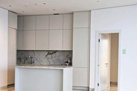 3 bedrooms Apartment in Limassol, Cyprus No. 70829 9