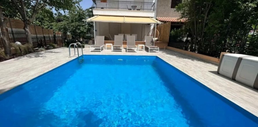4 bedrooms Villa in Thessaloniki, Greece No. 104900