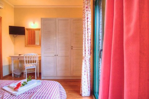 4 bedrooms Villa in Rethymno, Greece No. 110384 17