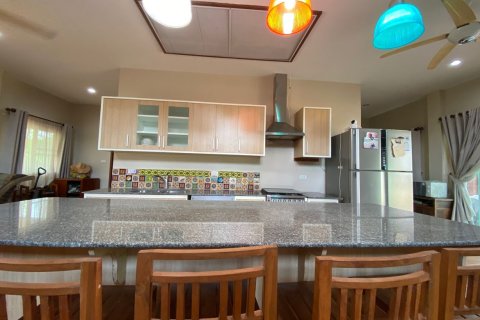 5 bedrooms House in Chiang Mai, Thailand No. 98191 9