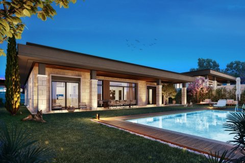 6 bedrooms Villa in Khanh Hoa, Vietnam No. 15870 1