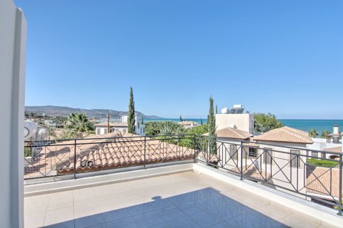 3 bedrooms Villa in Polis, Cyprus No. 28044 22