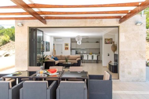 4 bedrooms House in Tivat, Montenegro No. 66775 3