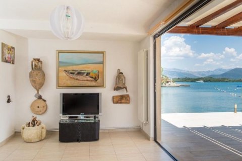 4 bedrooms House in Tivat, Montenegro No. 66775 10