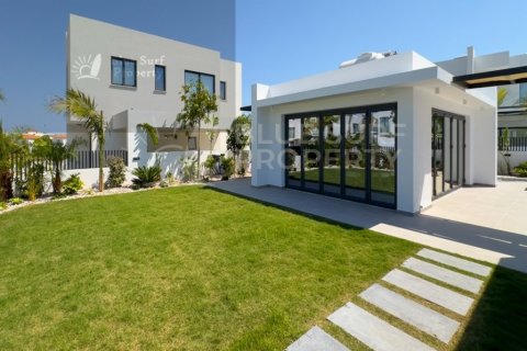 3 bedrooms Villa in Pernera, Cyprus No. 36556 18