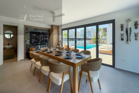 3 bedrooms Villa in Pernera, Cyprus No. 36556 6