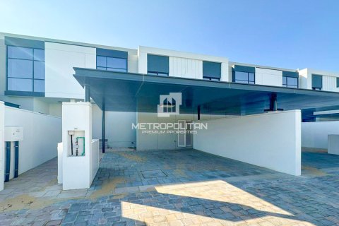 3 bedrooms Townhouse in Hoa Vang, Vietnam No. 87158 1