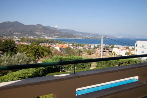 5 rooms Villa in Kavala, Greece No. 108749 2