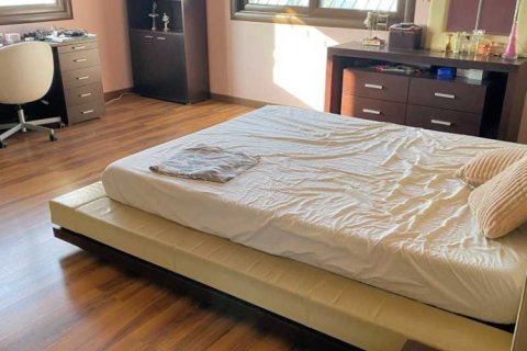 3 bedrooms House in Kato Polemidia, Cyprus No. 100717 8