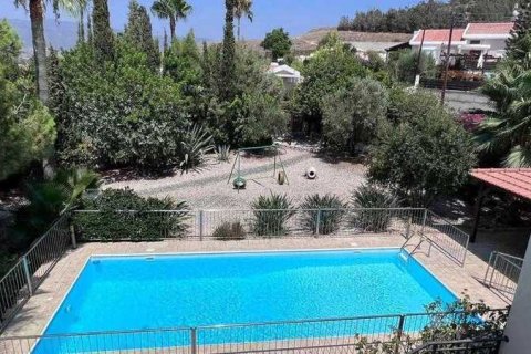 4 bedrooms House in Parekklisia, Cyprus No. 40100 3