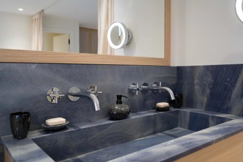 2 bedrooms House in Saint-Tropez, France No. 76725 22