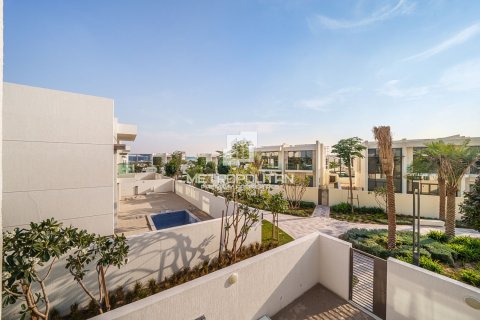 5 bedrooms Villa in Tran Phu, Vietnam No. 87121 24