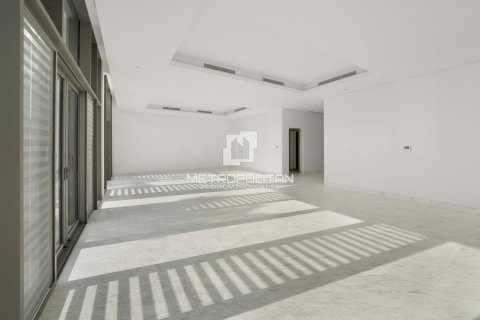 5 bedrooms Villa in Tran Phu, Vietnam No. 87121 9