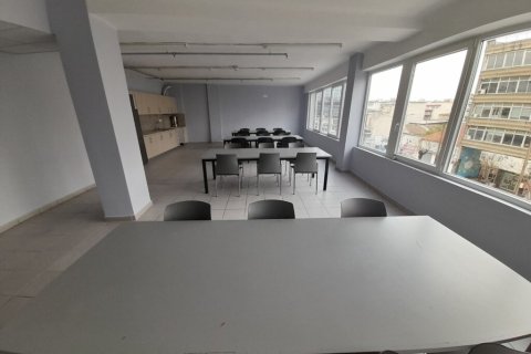 1000m² Commercial property à Thessaloniki, Greece No. 56057 10