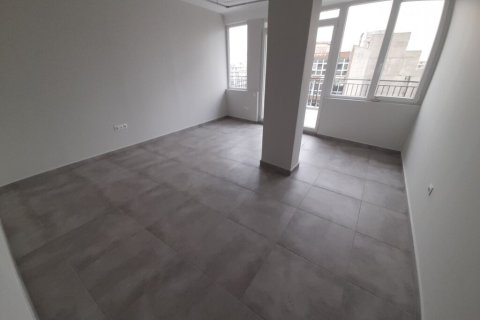 1000m² Commercial property à Thessaloniki, Greece No. 56057 13