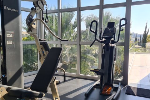 4 bedrooms Villa in Agios Tychonas, Cyprus No. 37042 18