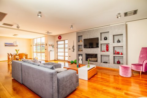 3 bedrooms Villa in Chania, Greece No. 80121 4