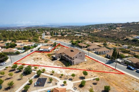 624m² Commercial property in Limassol, Cyprus No. 104961 4