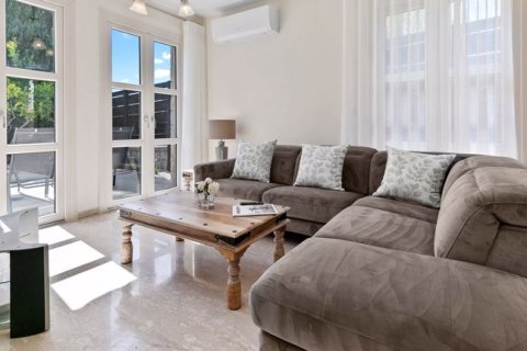 3 bedrooms Villa in Paphos, Cyprus No. 77078 8