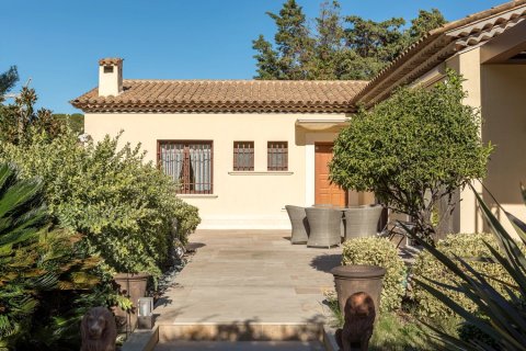 5 chambres Villa à Antibes, France No. 68759 2