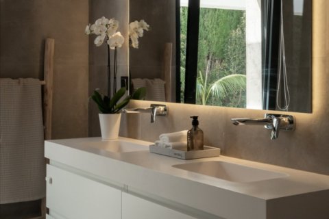 4 bedrooms Villa in Dinh An, Vietnam No. 27581 15