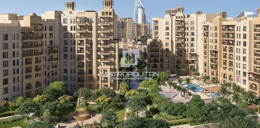 4 dormitorios Apartment en Phuc Dong, Vietnam No. 94321