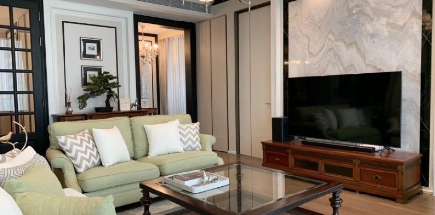 Studio Apartment in Bangkok, Thailand No. 97288