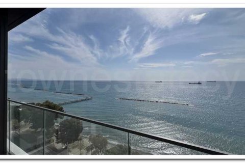 3 bedrooms Apartment in Limassol, Cyprus No. 84143 15