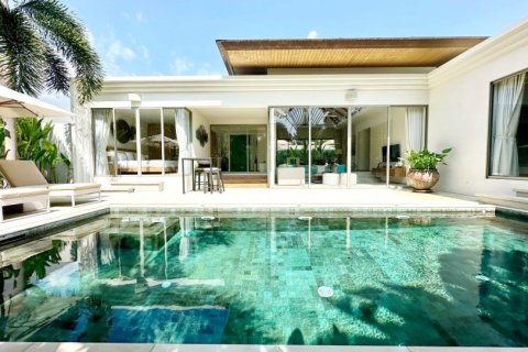 3 bedrooms Villa in Phuket, Thailand No. 97147 2