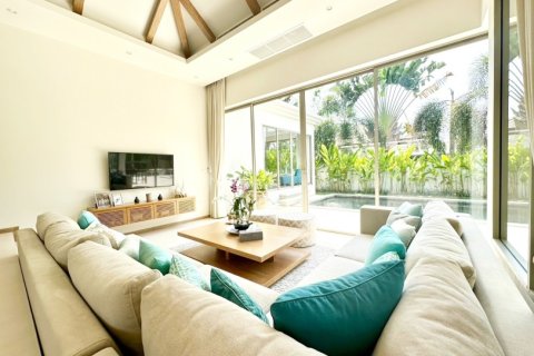 3 bedrooms Villa in Phuket, Thailand No. 97147 22