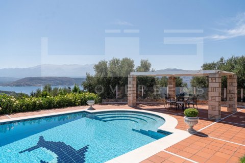 5 bedrooms Villa in Crete, Greece No. 24406 8