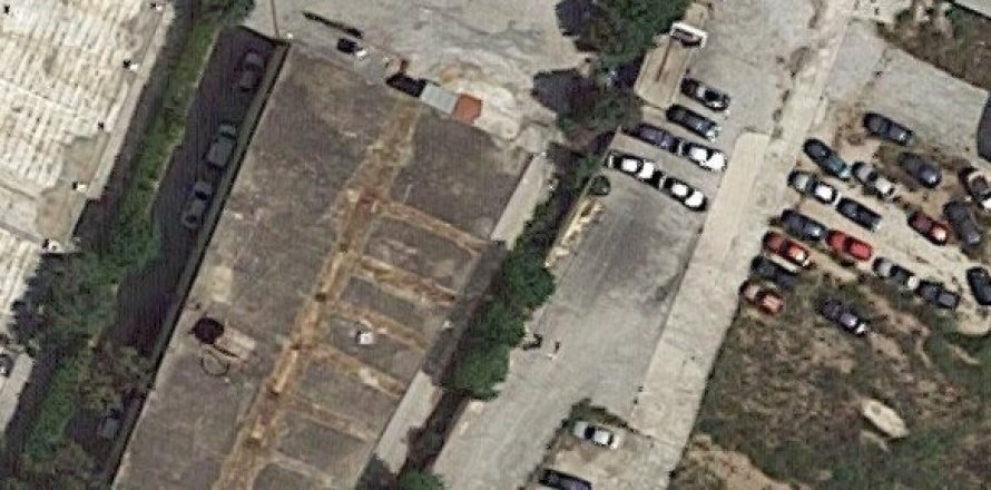 1400m² Edificio en Koropi, Greece No. 58385