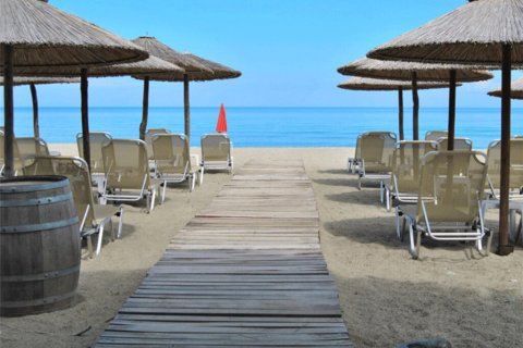 15 rooms Hotel in Pieria, Greece No. 57736 6