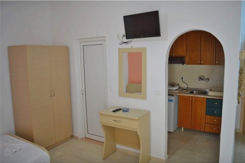 15 rooms Hotel in Pieria, Greece No. 57736 2