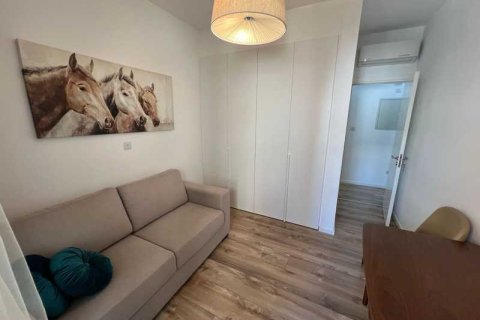 2 bedrooms Penthouse in Limassol, Cyprus No. 65626 4