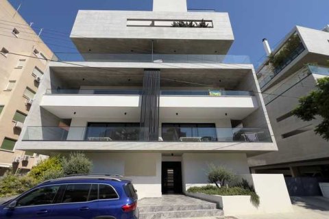 2 bedrooms Penthouse in Limassol, Cyprus No. 65626 1