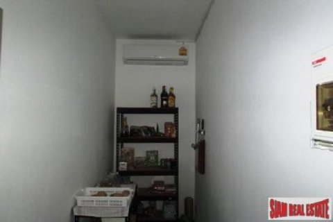 3 bedrooms Villa in Ao Nang, Thailand No. 95717 12