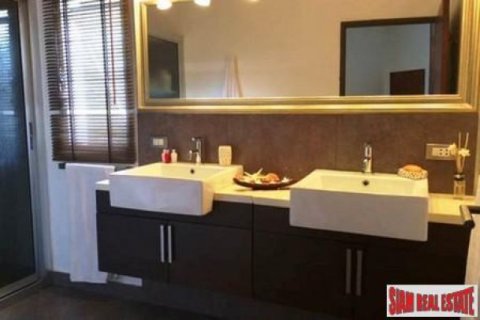 3 bedrooms Villa in Ao Nang, Thailand No. 95717 8